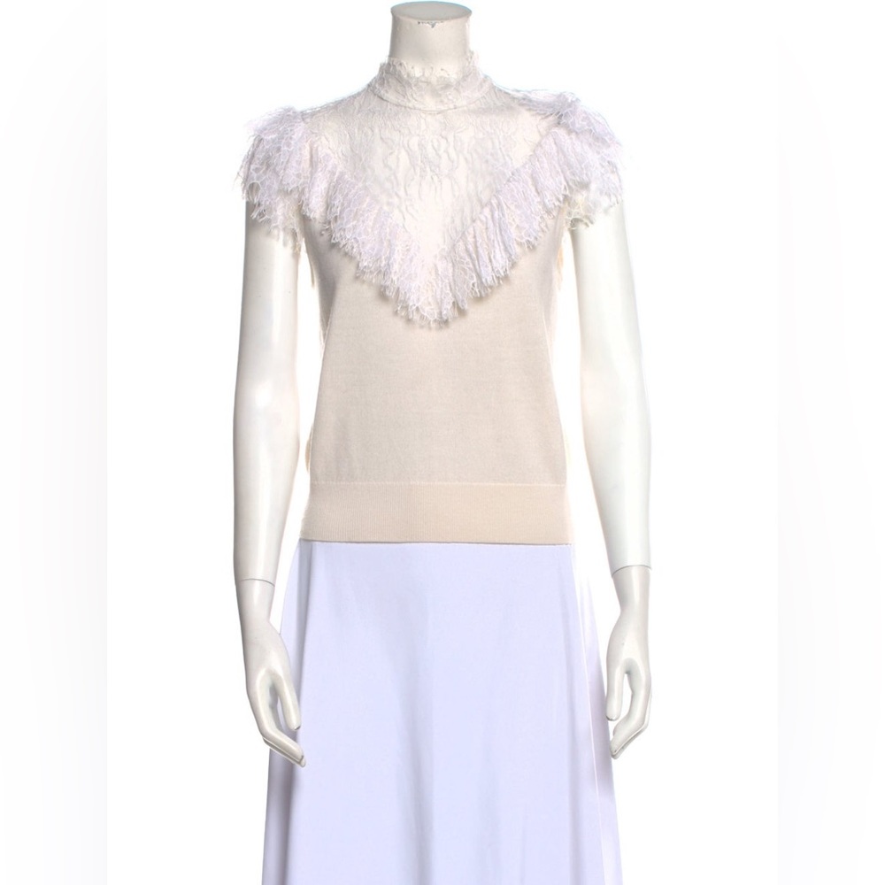 Alice + Olivia Turtleneck - Lace Trim Embellishment
Short Sleeve - Women’s XS - Picture 4 of 10